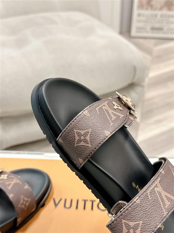 2025112818453624 190